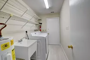 7011 San Sebastian Cir, Boca Raton, FL 33433 - Photo 22