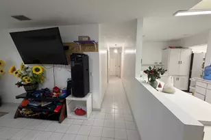 309 Davis Rd, Palm Springs, FL 33461 - Photo 12