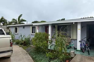 309 Davis Rd, Palm Springs, FL 33461 - Photo 2