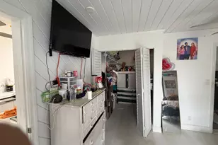 309 Davis Rd, Palm Springs, FL 33461 - Photo 16