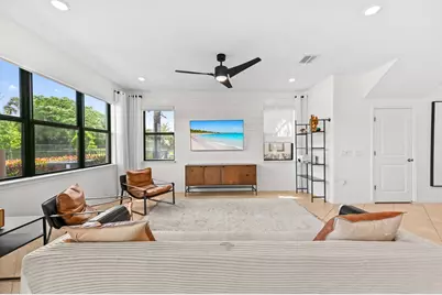 2343 Rollingwood Court, Oakland Park, FL 33309 - Photo 8