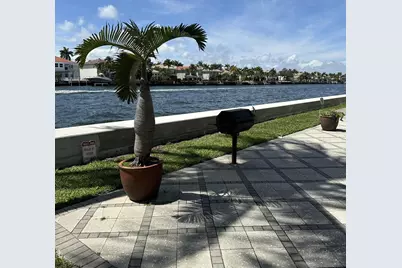 2600 S Ocean Drive #S304, Hollywood, FL 33019 - Photo 8