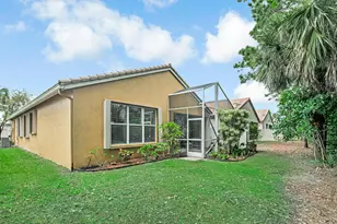 8203 Bellafiore Way, Boynton Beach, FL 33472 - Photo 36