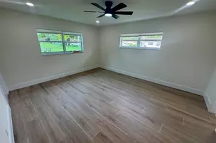 435 SW Natura Ave, Deerfield Beach, FL 33441 - Photo 8