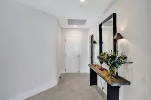 17301 Biscayne Blvd, North Miami Beach, FL 33160 - Photo 6