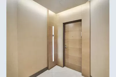 17301 Biscayne Boulevard, North Miami Beach, FL 33160 - Photo 2