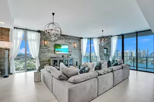 17301 Biscayne Blvd, North Miami Beach, FL 33160 - Photo 12