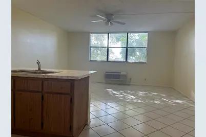 2401 Riverside Drive #308, Coral Springs, FL 33065 - Photo 8