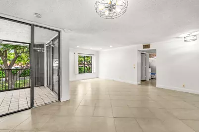 8553 W Boca Glades Blvd Boulevard W #G, Boca Raton, FL 33434 - Photo 12