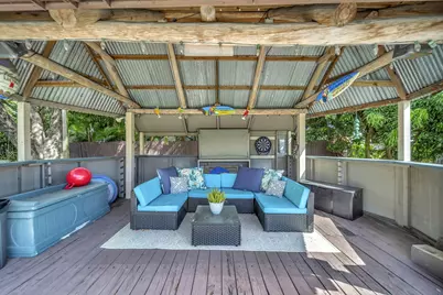 831 NW 39th Street, Oakland Park, FL 33309 - Photo 24