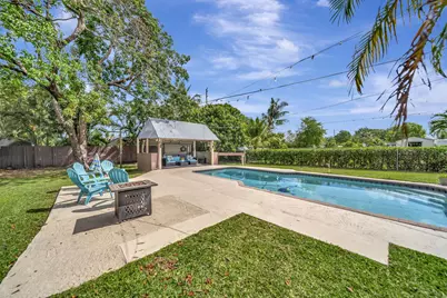 831 NW 39th Street, Oakland Park, FL 33309 - Photo 4
