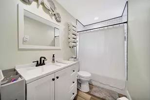 831 NW 39th St, Oakland Park, FL 33309 - Photo 22