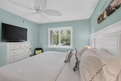 236 Village Boulevard, Tequesta, FL 33469 - Photo 20