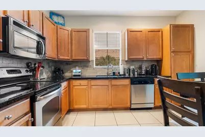 4362 Cascada Circle, Cooper City, FL 33024 - Photo 12