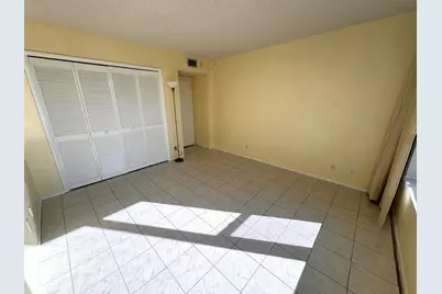 901 Cypress Terrace #103, Pompano Beach, FL 33069 - Photo 16
