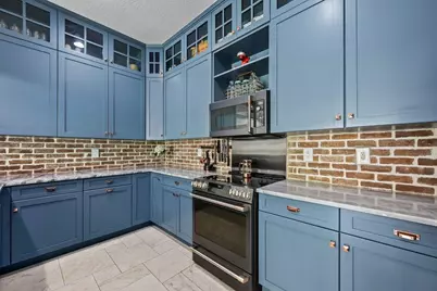 12 SE 1st Avenue #302, Delray Beach, FL 33444 - Photo 4