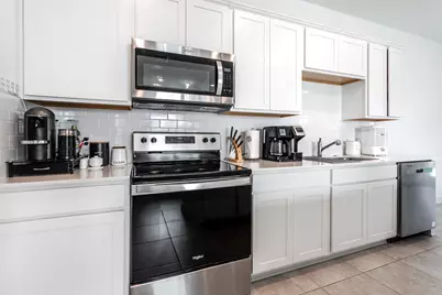 6082 Carre Way, Greenacres, FL 33415 - Photo 40