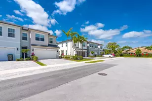 6082 Carre Wy, Greenacres, FL 33415 - Photo 32