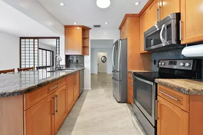 2012 SW 17th Avenue, Boynton Beach, FL 33426 - Photo 4