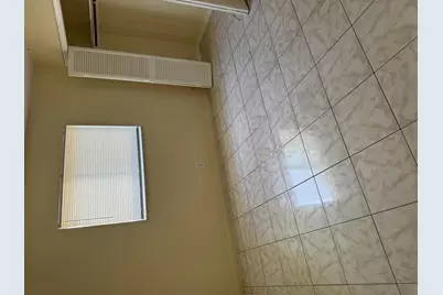 2339 NW 28th Street, Oakland Park, FL 33311 - Photo 18