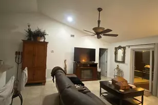 604 SW Columbus Dr, Port Saint Lucie, FL 34953 - Photo 6