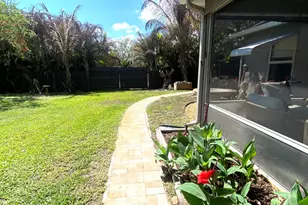 604 SW Columbus Dr, Port Saint Lucie, FL 34953 - Photo 16