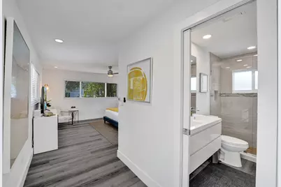 1743 NE 26th Drive, Wilton Manors, FL 33334 - Photo 16