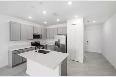 3712 Harborside Avenue, Fort Pierce, FL 34946 - Photo 2