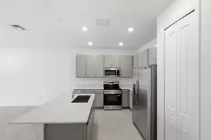 3712 Harborside Ave, Fort Pierce, FL 34946 - Photo 4