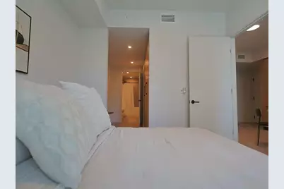 121 NE 5th Street #1506, Miami, FL 33132 - Photo 6