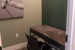 121 NE 5th St, Miami, FL 33132 - Photo 14