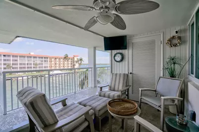 111 Shore Court #305, North Palm Beach, FL 33408 - Photo 8