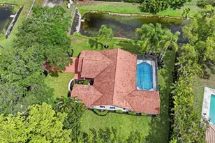 1533 NW 111th Ave, Coral Springs, FL 33071 - Photo 6