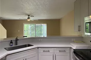 8549 W Southgate Shores Cir, Tamarac, FL 33321 - Photo 10