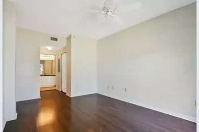 2812 Grande Parkway #105, Palm Beach Gardens, FL 33410 - Photo 8