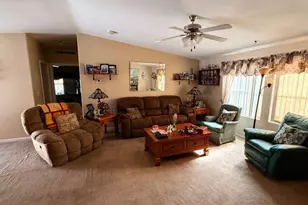 2 S 4 Seasons Rd, Palm Beach Gardens, FL 33410 - Photo 4