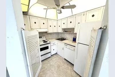 1967 S Ocean Boulevard #221d, Pompano Beach, FL 33062 - Photo 8