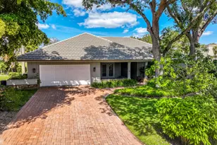 1 Balfour Rd E, Palm Beach Gardens, FL 33418 - Photo 34