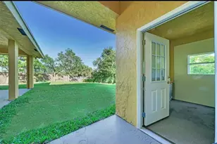 6112 NW Ginger Ln, Port Saint Lucie, FL 34986 - Photo 12