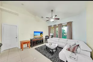 6112 NW Ginger Ln, Port Saint Lucie, FL 34986 - Photo 14