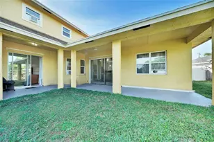 6112 NW Ginger Ln, Port Saint Lucie, FL 34986 - Photo 8