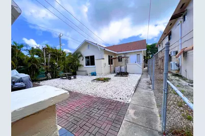 1909 Monroe Street, Hollywood, FL 33020 - Photo 24