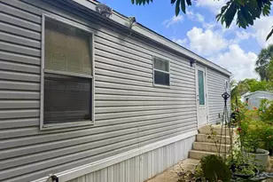 135 Parkside Ct, Coconut Creek, FL 33073 - Photo 4
