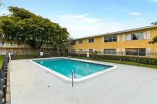 500 SE 2nd Ave, Deerfield Beach, FL 33441 - Photo 2