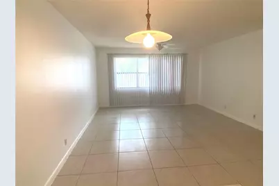 500 SE 2nd Avenue #22, Deerfield Beach, FL 33441 - Photo 4