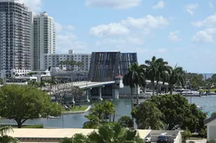 340 Sunset Dr, Fort Lauderdale, FL 33301 - Photo 16