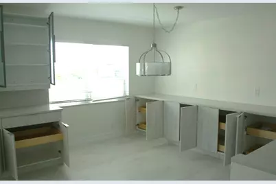 340 Sunset Drive #610, Fort Lauderdale, FL 33301 - Photo 4