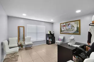 2141 SE Wald St, Port Saint Lucie, FL 34984 - Photo 8