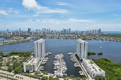 17301 Biscayne Boulevard #Ph-7, North Miami Beach, FL 33160 - Photo 60