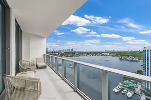 17301 Biscayne Blvd, North Miami Beach, FL 33160 - Photo 42